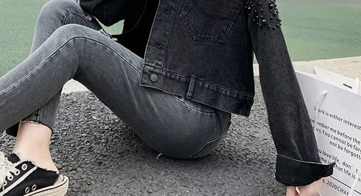 Ripped Cowboy Coat Woman Spring Autumn Korean Popular Clothes Denim Jacket for Women Hole Sale Low Price Cowgirl Clothing New In